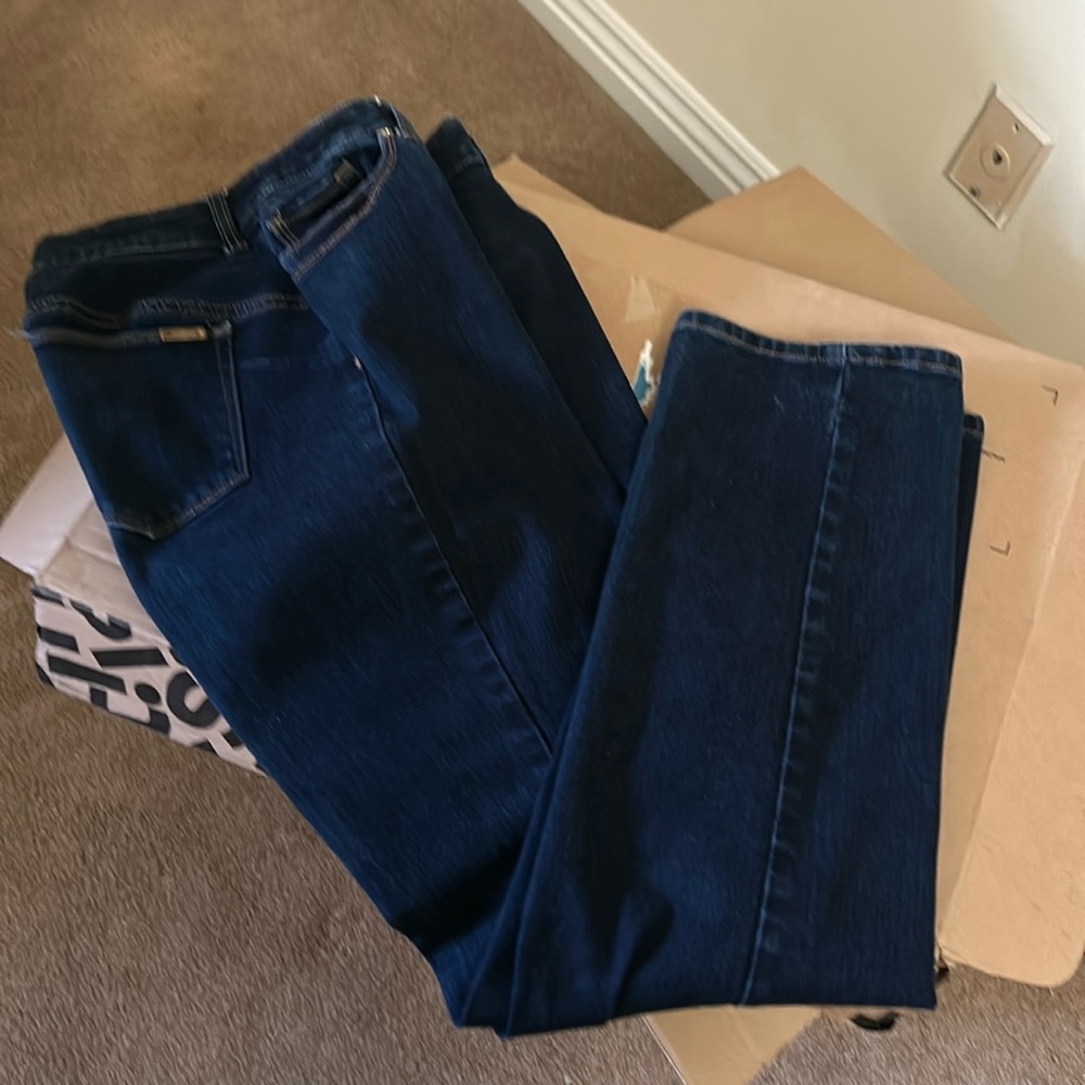 Dark rinse jeans